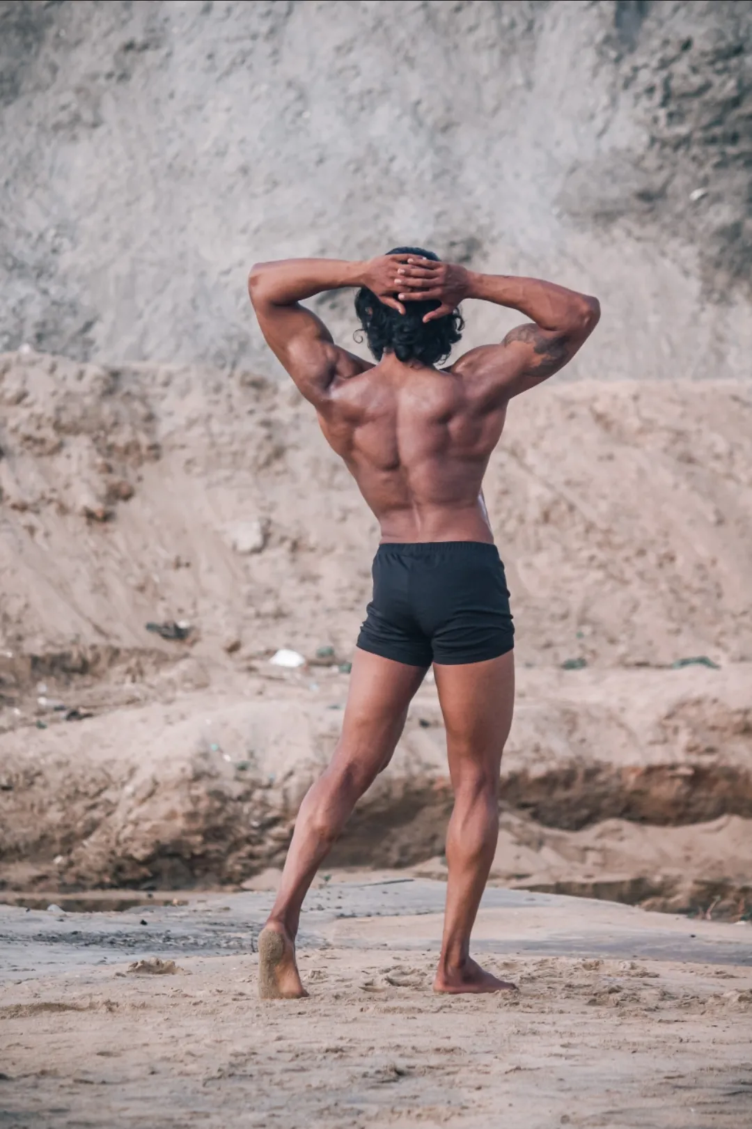 Claudio Philip demonstrating exercise